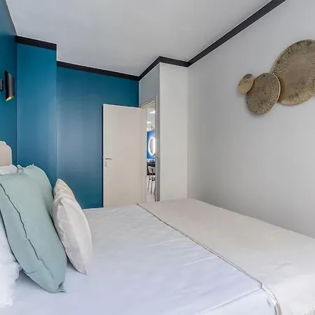 Au Cœur Du 11ème Quartier Oberkampf Appartamento